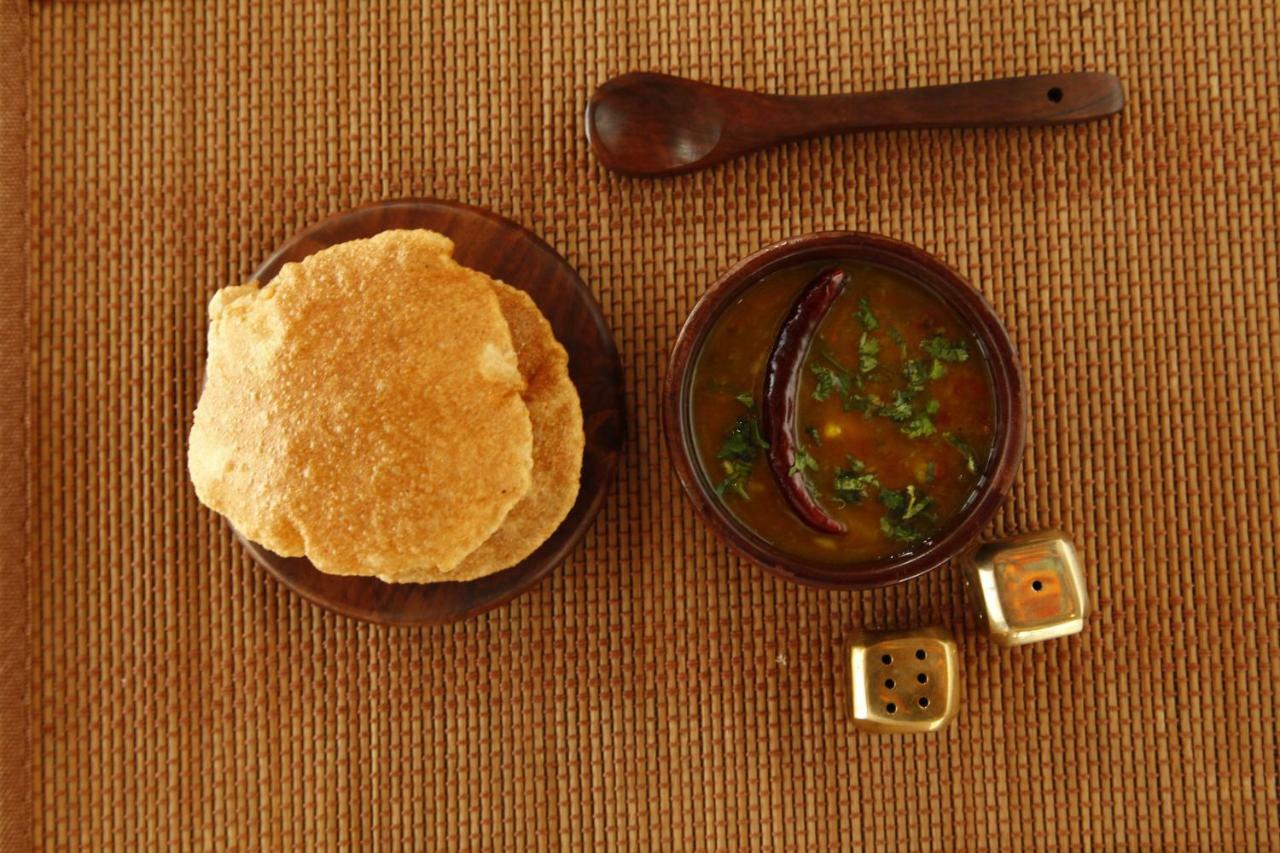 فندق أجنحة أناندام كلاركس إن فريندافان Vrindāvan المظهر الخارجي الصورة